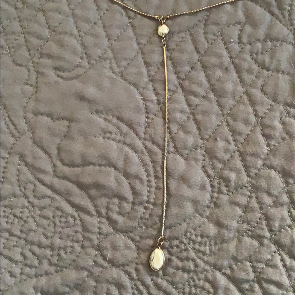 Chloe & Isabel Gold Chain Drop with White Marble